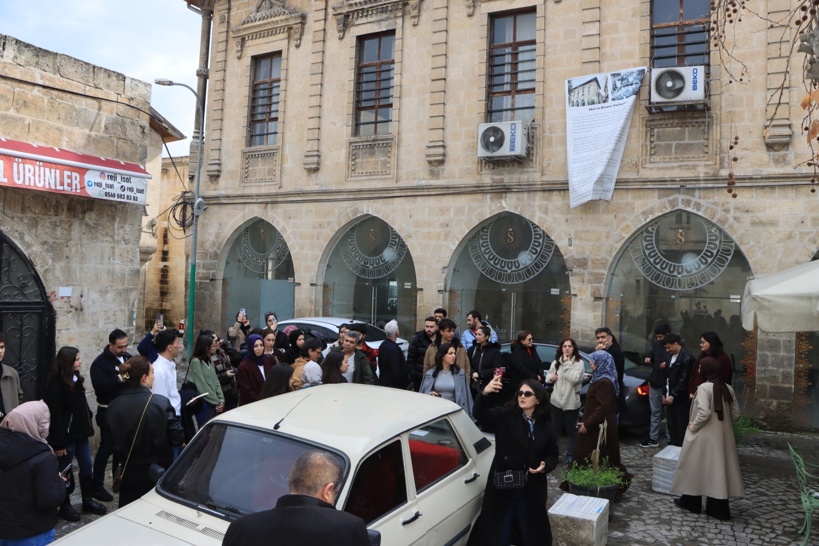 ŞANLIURFA’NIN MİMARİ MİRASI, ÖĞRENCİLERİN GÖZÜNDEN YENİDEN DEĞERLENDİRİLİYOR