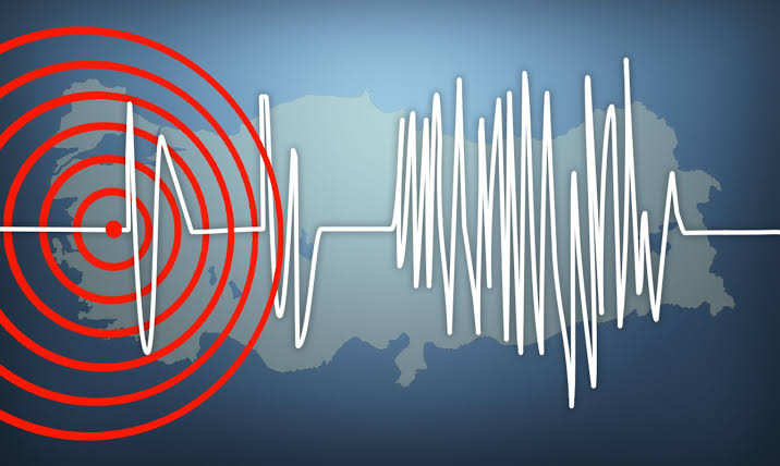 Erzincan'da Korkutan Deprem: Üzümlü 4.1 ile Sarsıldı