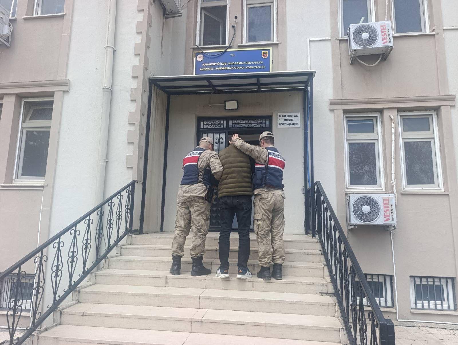 Şanlıurfa’da 10 Yıl 5 Ay Hapis Cezası Bulunan Hükümlü Yakalandı