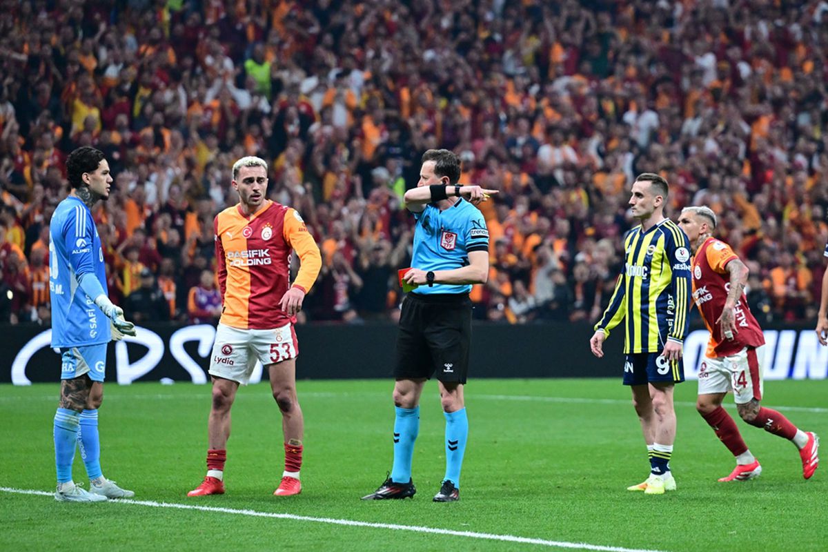 Ederson Yolcu mu? Al Nassr Resmen Devrede!