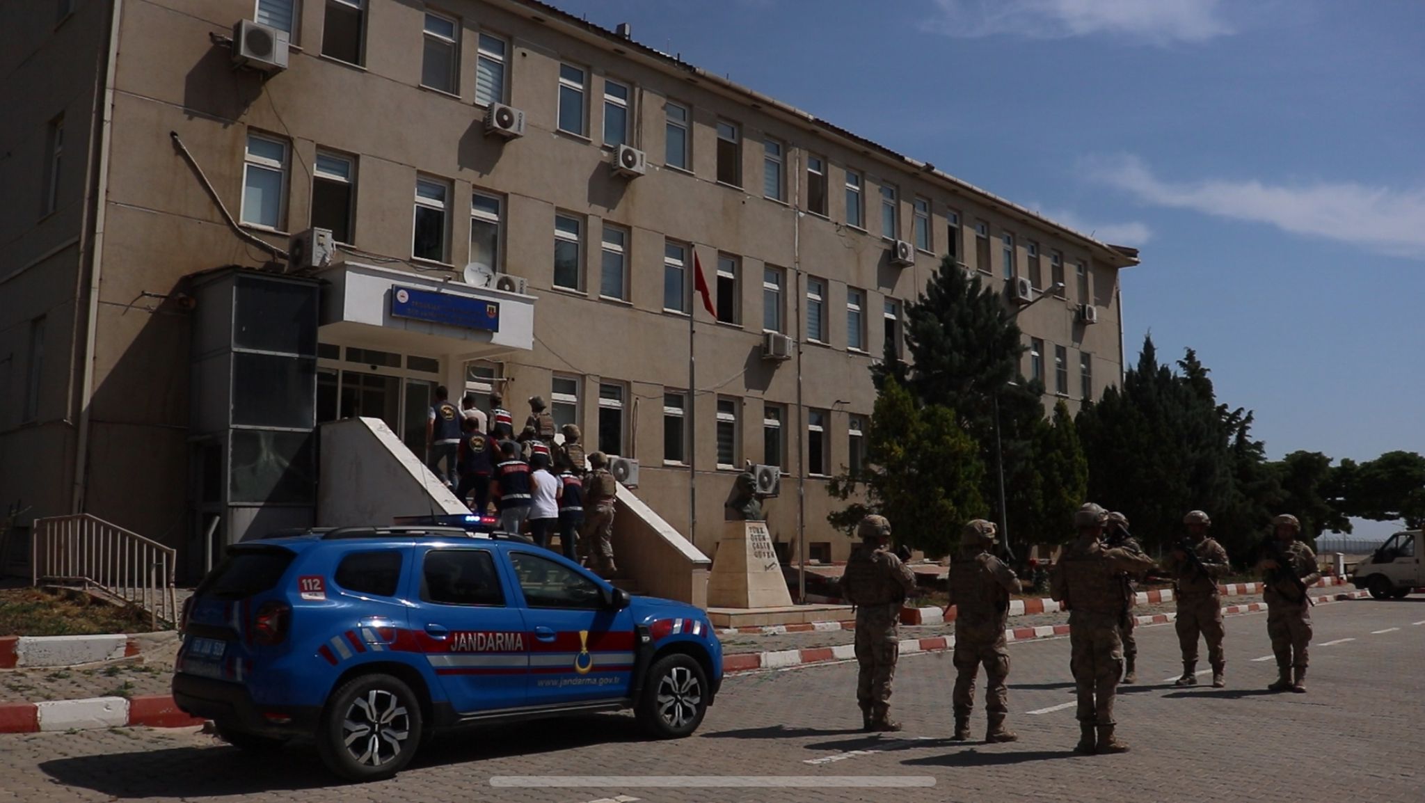 Şanlıurfa’da Göçmen Kaçakçılarına Büyük Darbe: Nisan Ayında 23 Organizatör Yakalandı