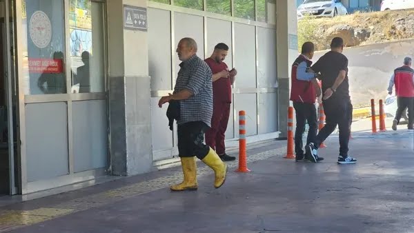 Urfa'da Kurban Keserken Yaralanan 232 Kişi Acil Servislere Akın Etti