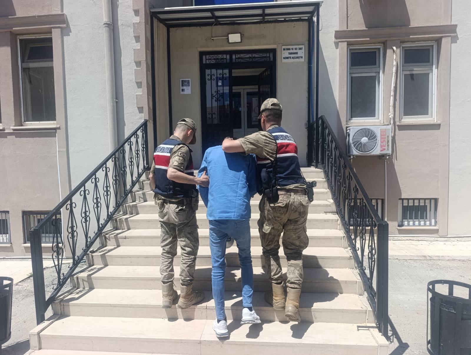 Şanlıurfa’da Dev Kaçakçılık Operasyonu: 3.7 Milyon TL’lik Malzeme Ele Geçirildi, 1 Tutuklama!