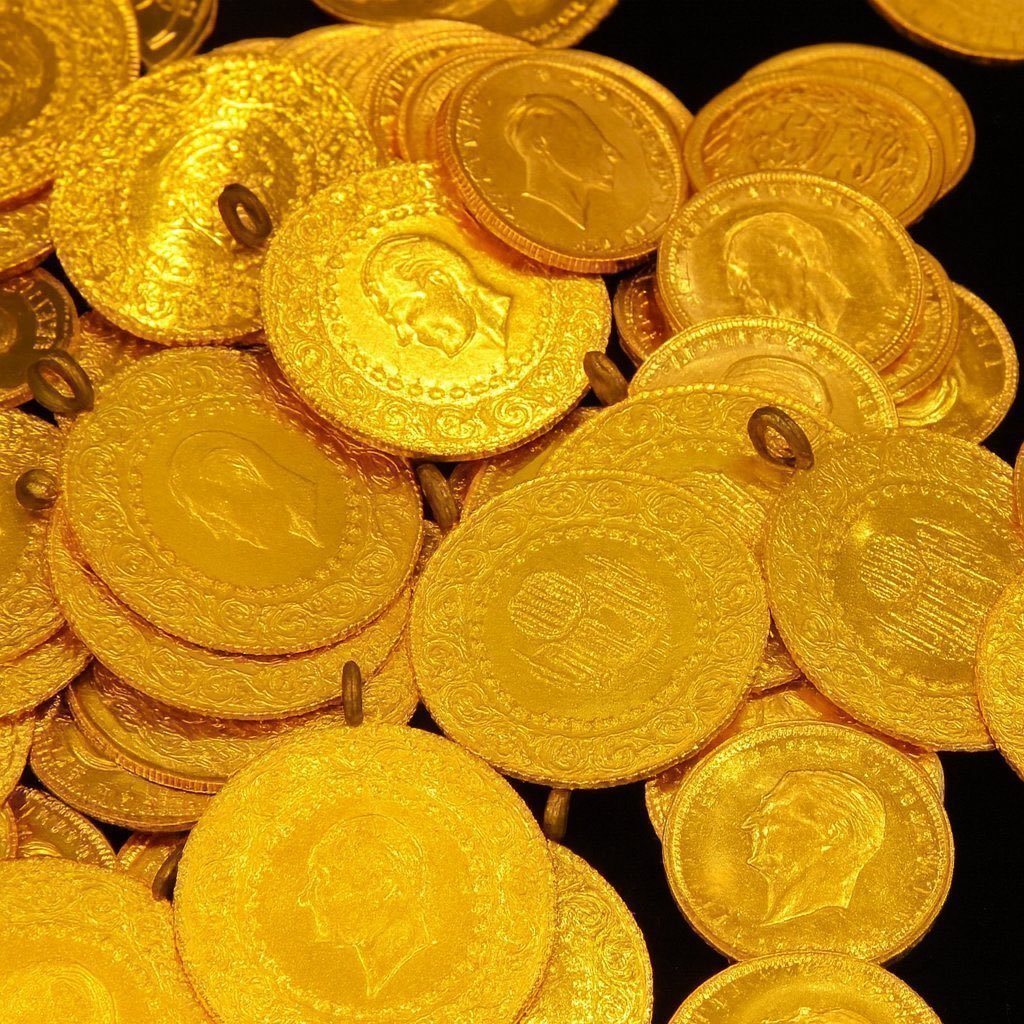 Küresel Piyasalarda "Şahin" Rüzgarı Altını Vurdu: Gram Altın 5.934 TL’ye Geriledi!